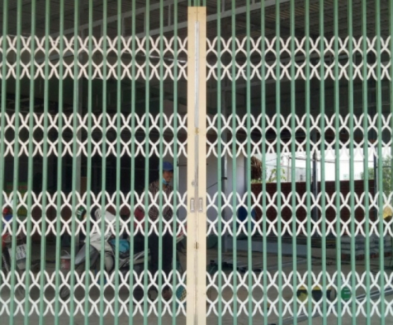CỬA KÉO ĐÀI LOAN – KHÔNG LÁ