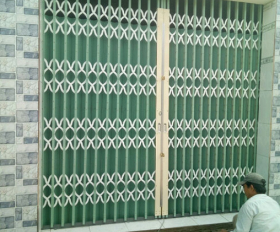 CỬA KÉO ĐÀI LOAN CÓ LÁ