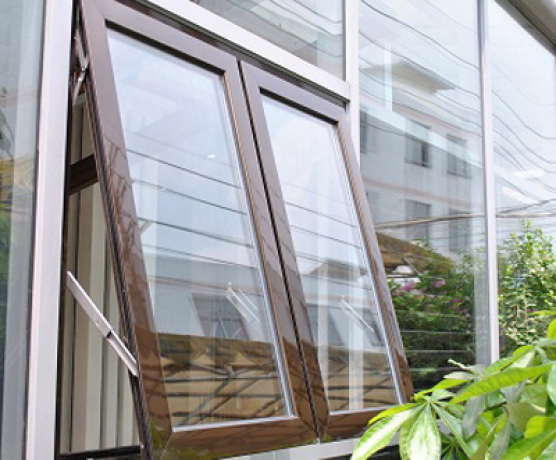 Cửa Sổ Mở Hất